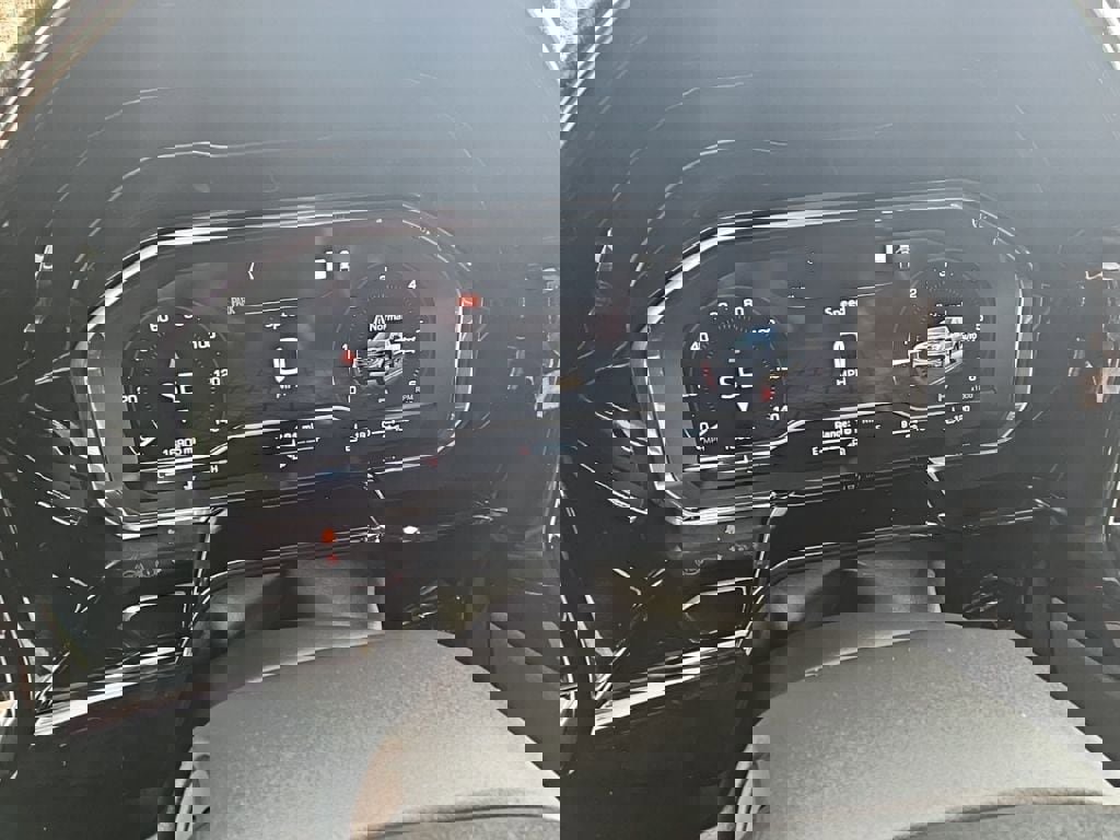 Used 2022 GMC Sierra 1500 SLT w/ SLT Premium Package image 12