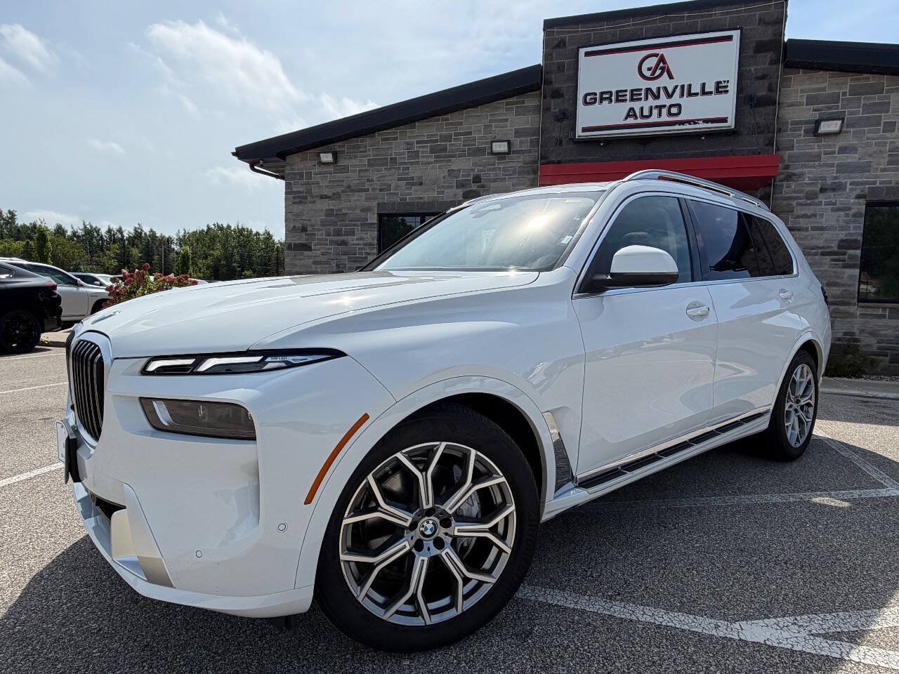 Used 2026 BMW X7 xDrive40i AWD/4WD image 1