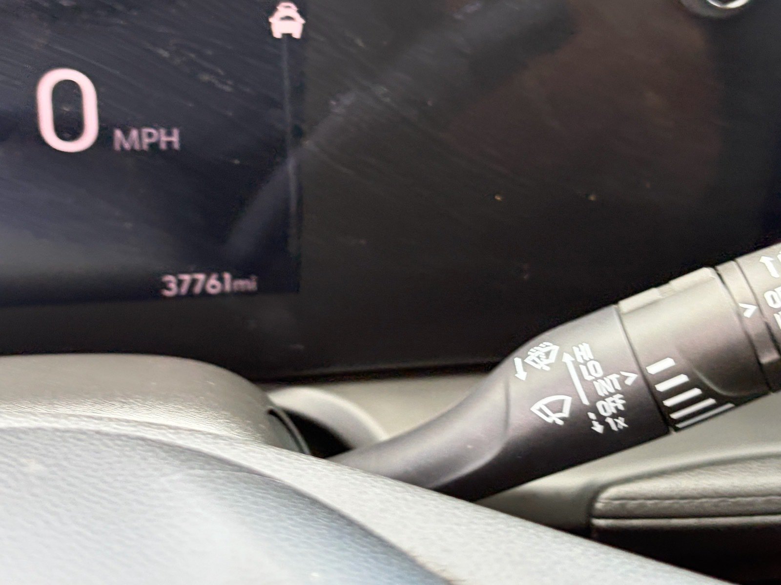 Used 2024 Buick Encore GX Sport Touring w/ Comfort Package FWD image 18