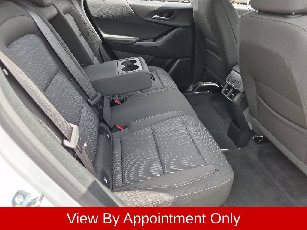 Used 2026 Chevrolet Equinox LT FWD image 29