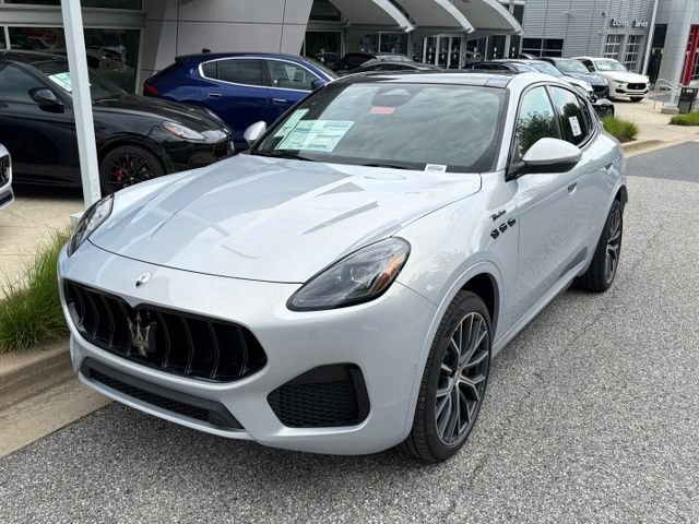 New 2026 Maserati Grecale Modena AWD/4WD image 2