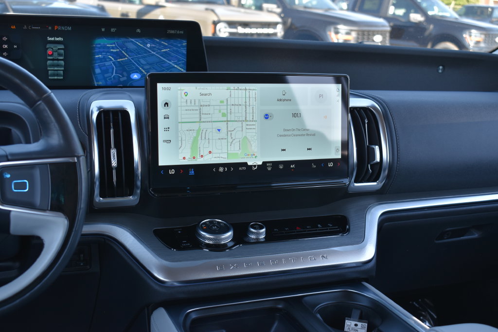 Certified 2025 Ford Expedition Max Platinum AWD/4WD image 19