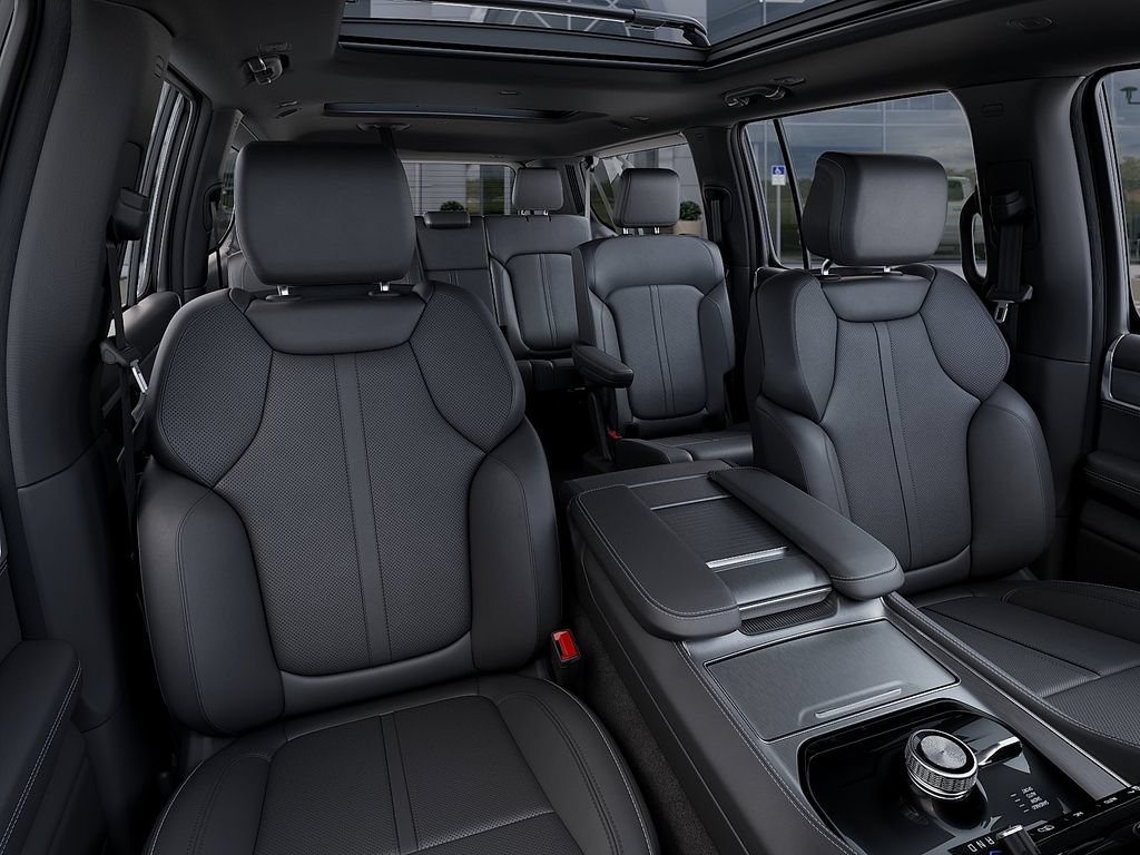 New 2025 Jeep Wagoneer L Series II w/ Premium Group I AWD/4WD image 16