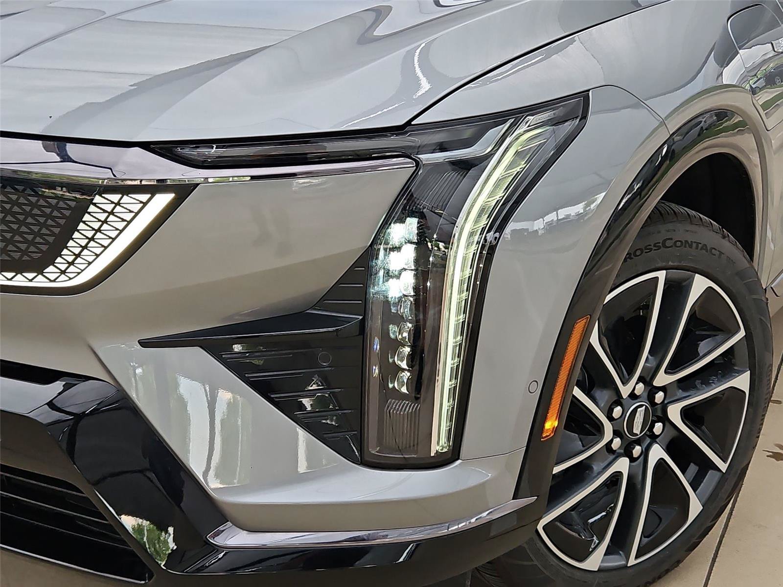 New 2026 Cadillac Optiq Sport 1 w/ LPO, Floor Liner Package RWD image 7