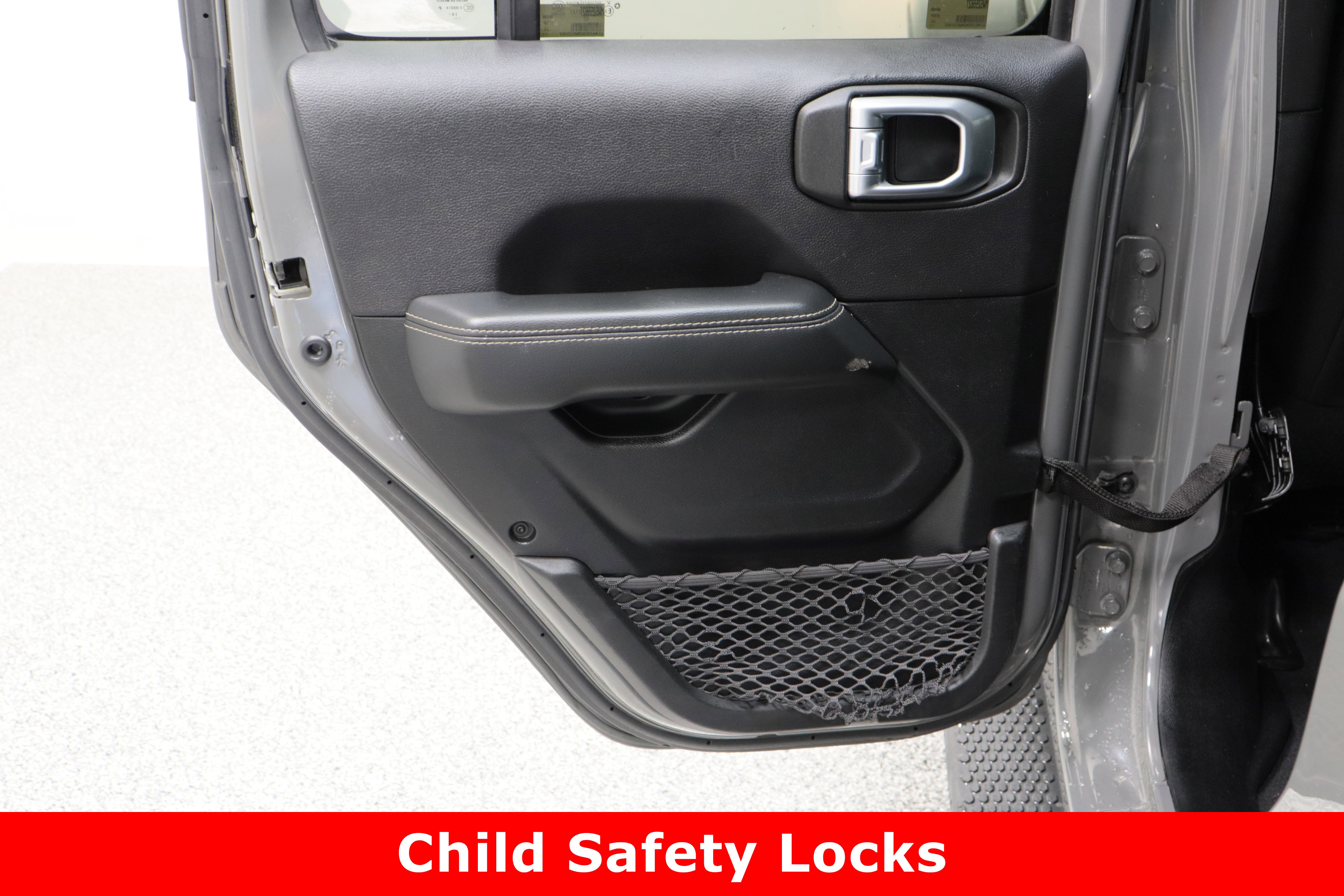 Used 2021 Jeep Wrangler Unlimited Sahara image 26