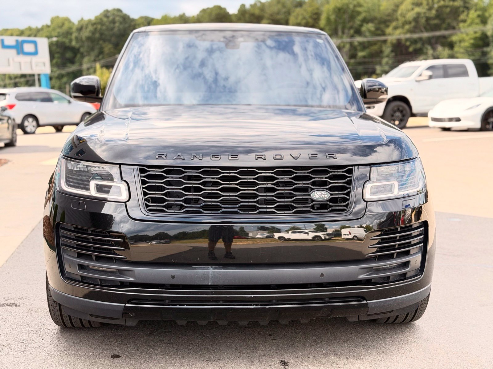 Used 2018 Land Rover Range Rover Supercharged AWD/4WD image 10
