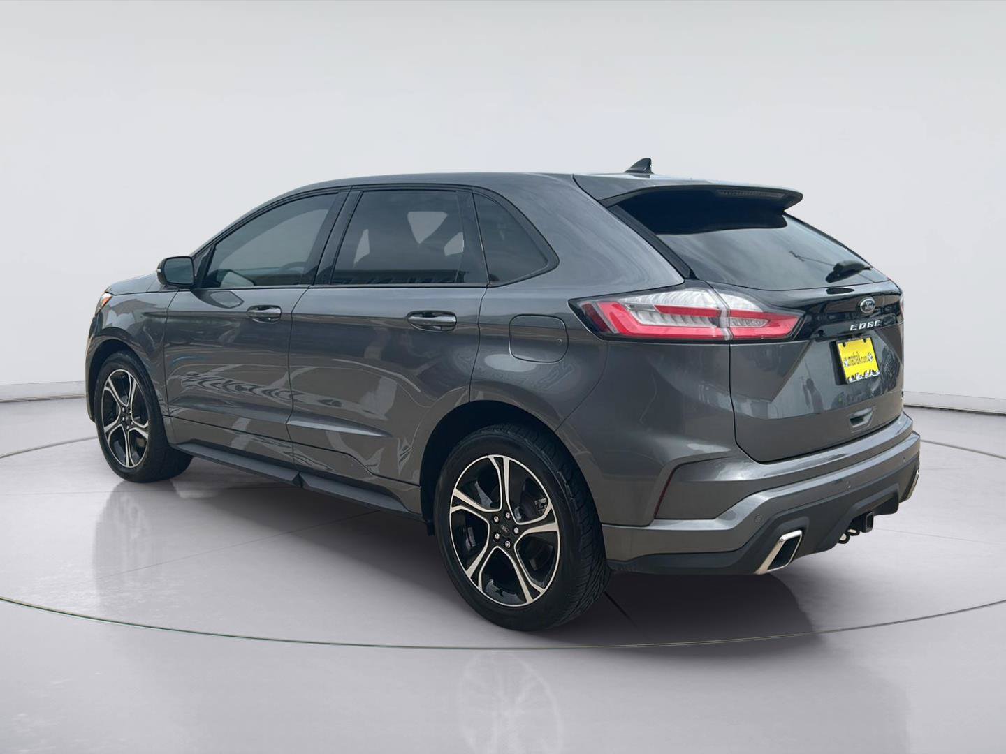Used 2023 Ford Edge ST AWD/4WD image 6
