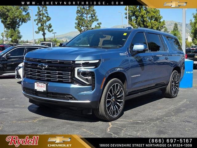 Certified 2025 Chevrolet Suburban High Country image 1