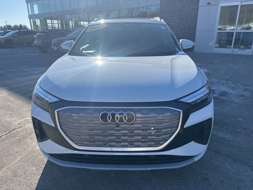 Used 2022 Audi Q4 e-tron Premium Plus image 6