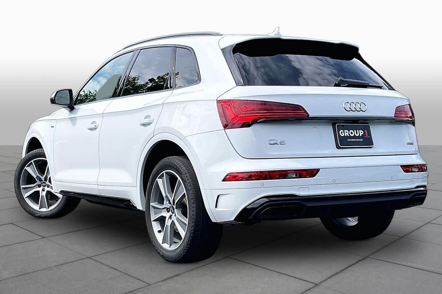 Used 2025 Audi Q5 2.0T Premium w/ Convenience Plus Package AWD/4WD image 11