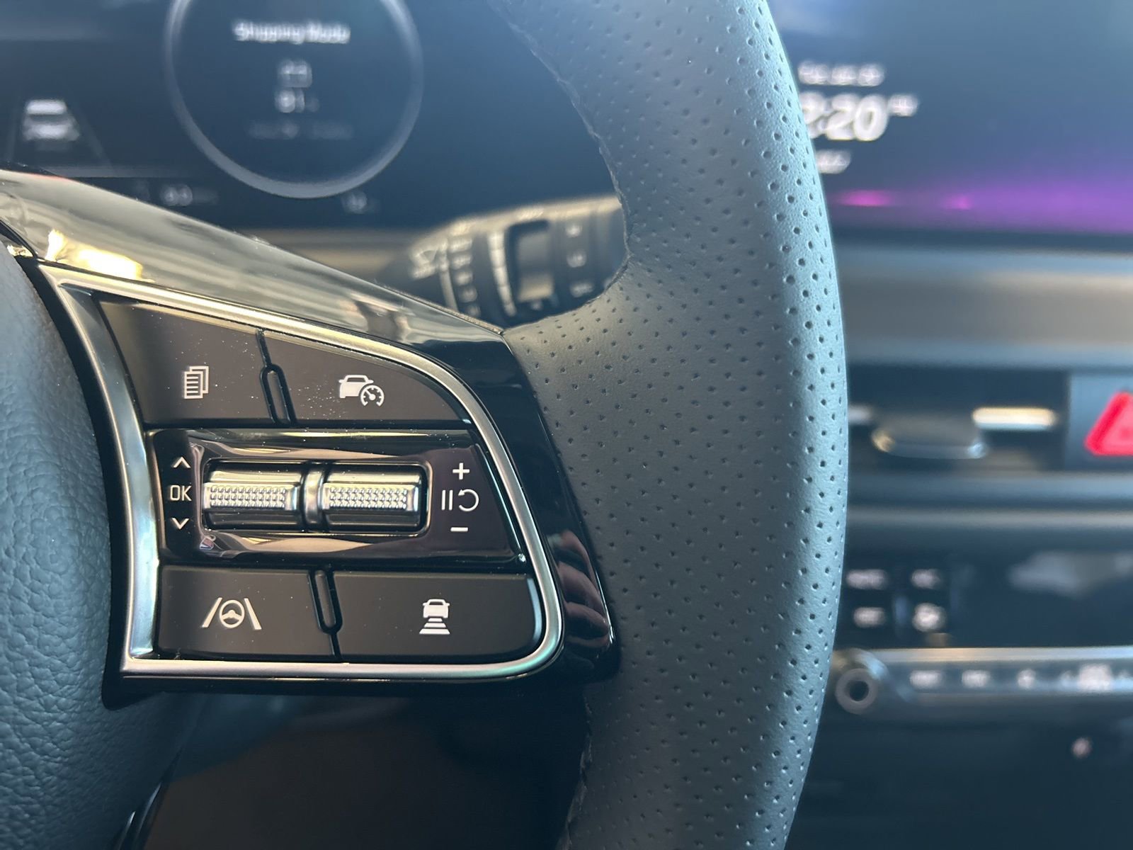 New 2026 Kia Seltos SX image 21