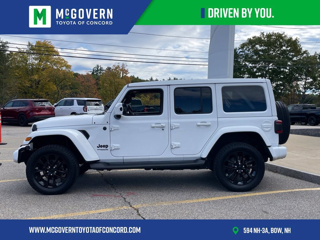 Used 2021 Jeep Wrangler Unlimited Sahara AWD/4WD image 2