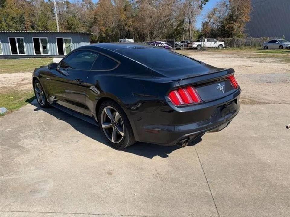 Used 2016 Ford Mustang Convertible w/ Equipment Group 051A RWD image 6