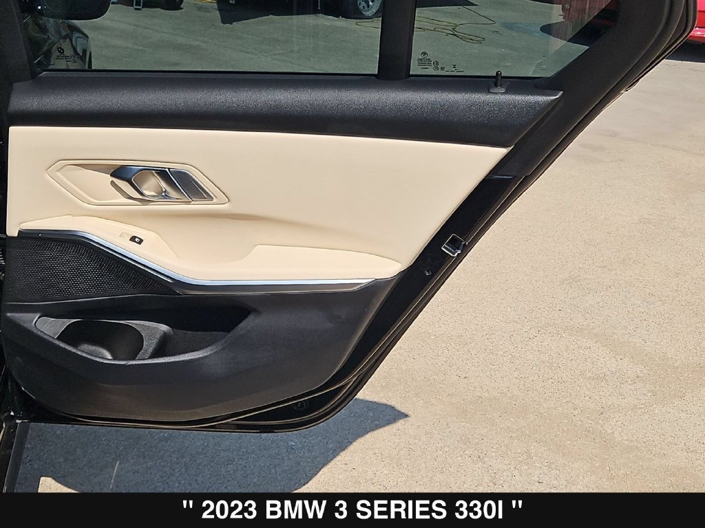 Used 2023 BMW 330i Sedan w/ Premium Package RWD image 27