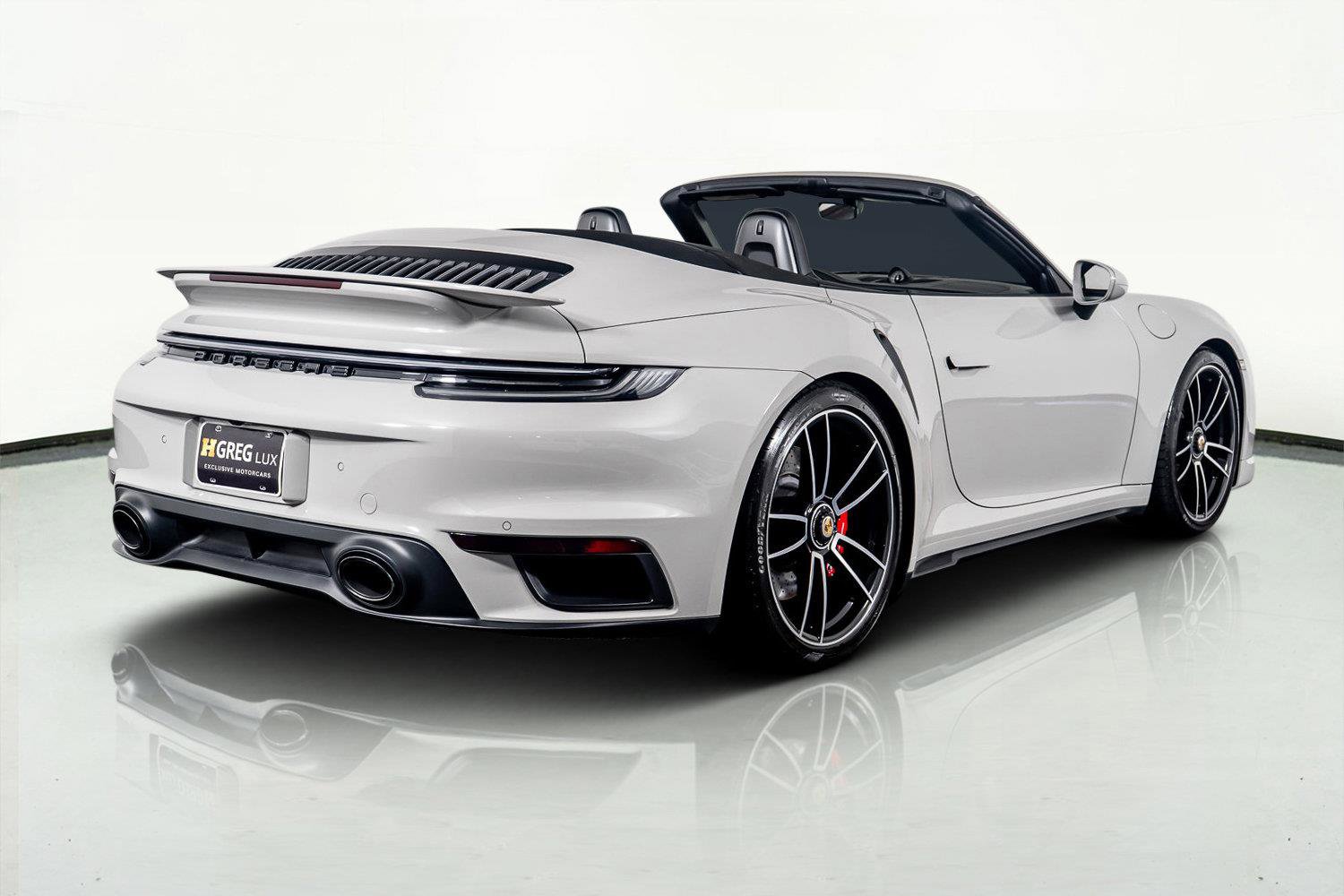 Used 2022 Porsche 911 Turbo AWD/4WD image 11