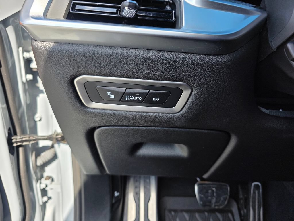 Certified 2025 BMW X7 M60i w/ Climate Comfort Package AWD/4WD image 26