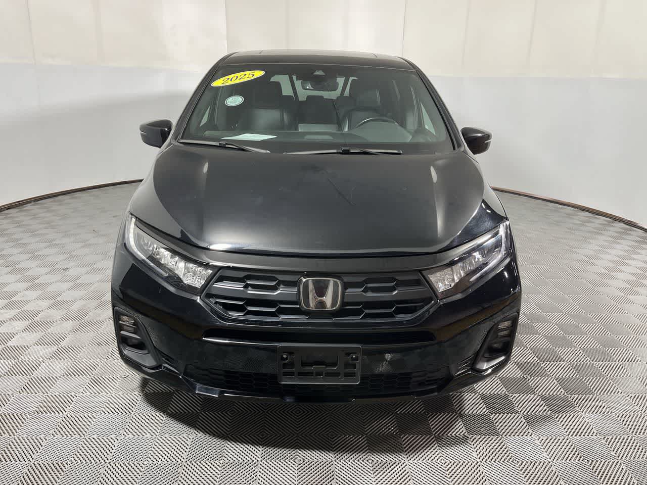 Used 2025 Honda Odyssey Sport-L image 3