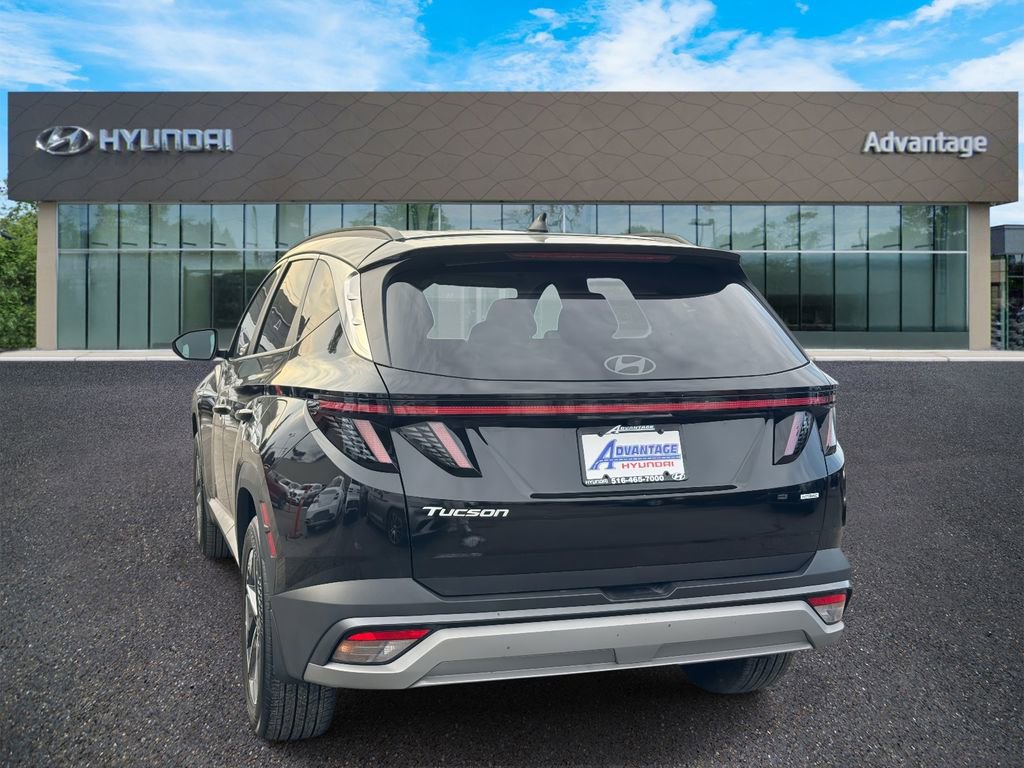 Certified 2025 Hyundai Tucson SEL AWD/4WD image 7