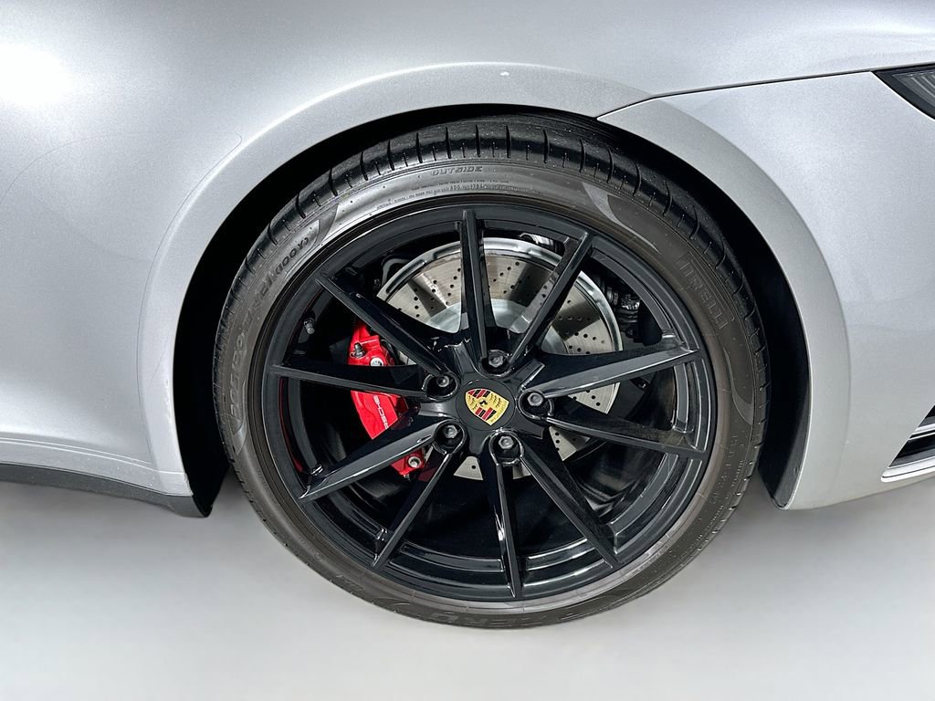 Certified 2020 Porsche 911 Carrera S image 32