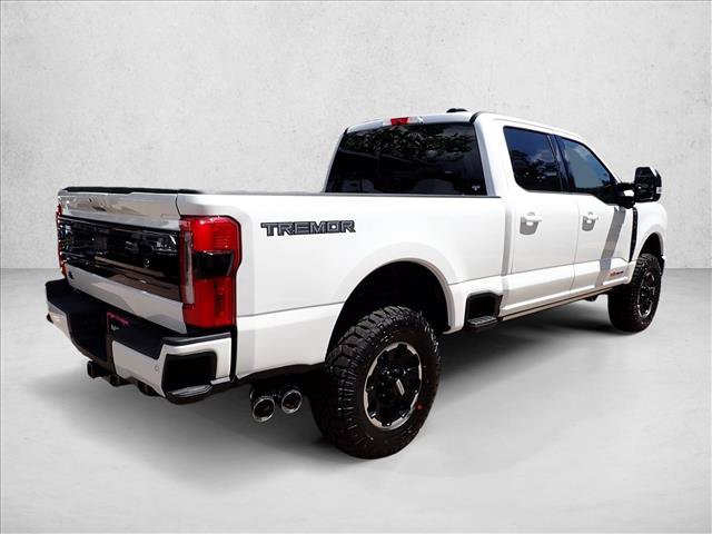 New 2026 Ford F350 Platinum w/ Tremor Off-Road Package AWD/4WD image 4