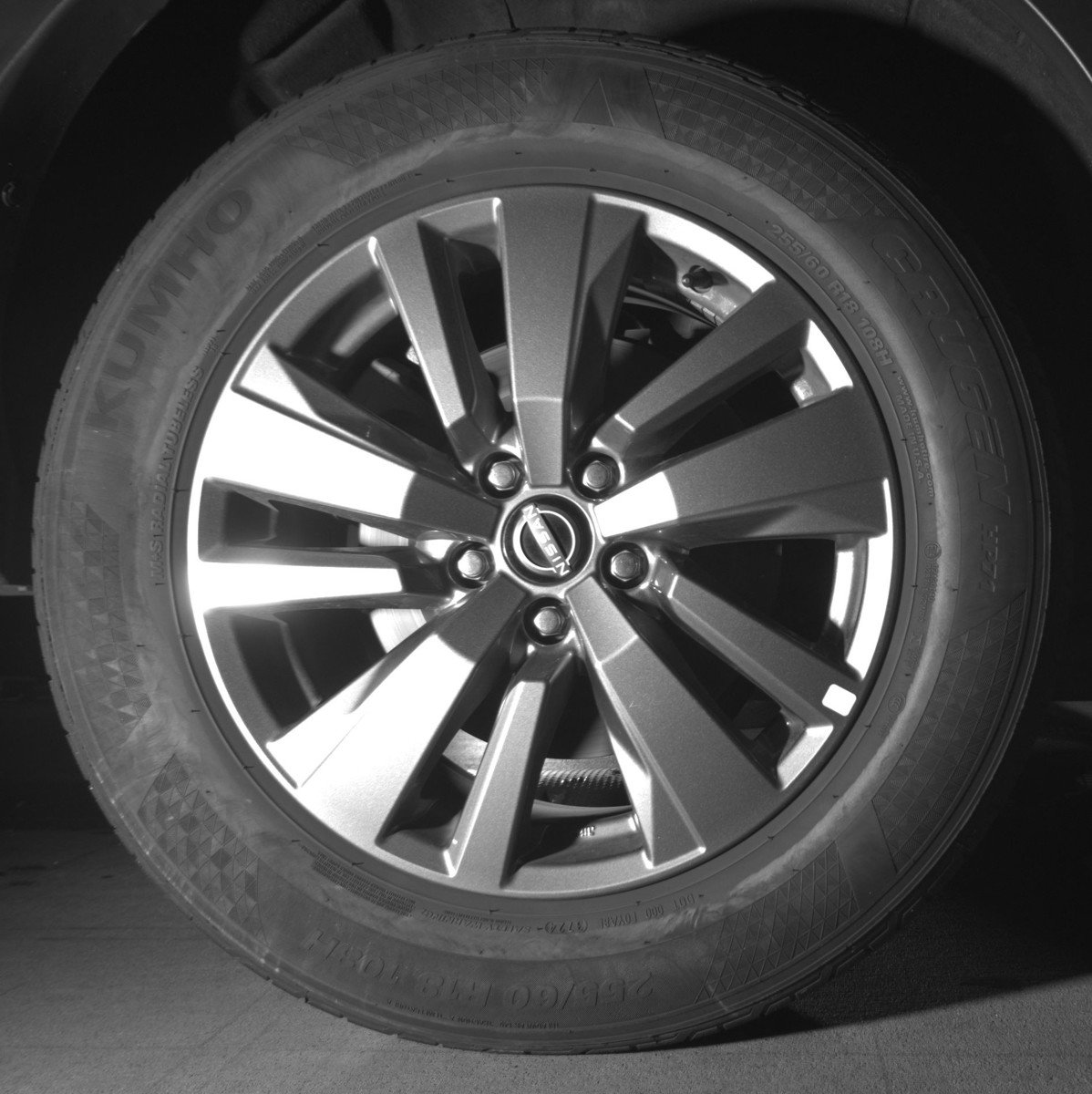 Used 2024 Nissan Pathfinder SV image 15