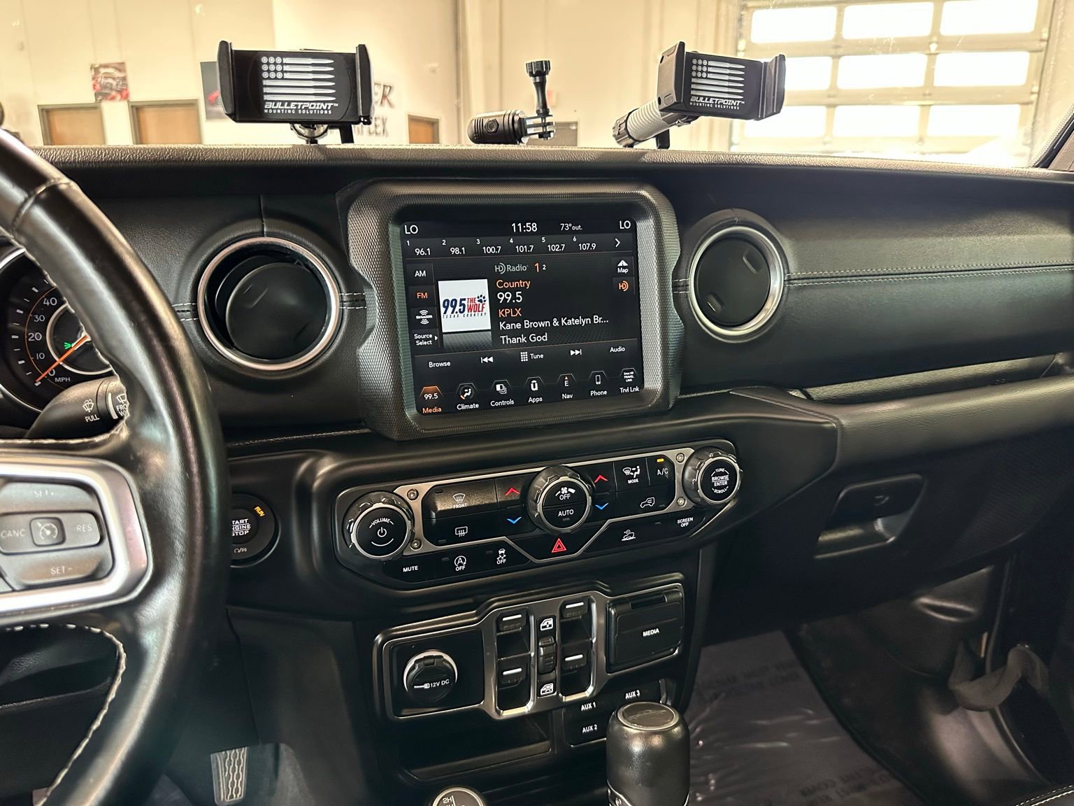 Used 2021 Jeep Gladiator Overland w/ Popular Equipment Package AWD/4WD image 26