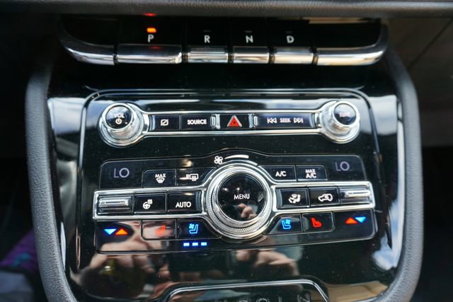 Used 2020 Lincoln Corsair Reserve w/ Equipment Group 201A image 26