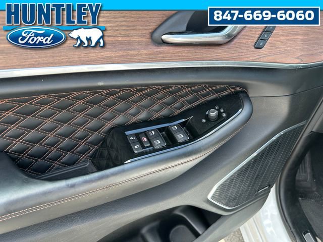 Used 2022 Jeep Grand Cherokee L Summit w/ Advanced Protech Group IV image 25