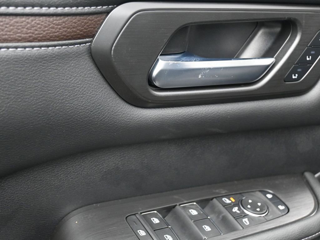 New 2026 Nissan Armada SL image 16