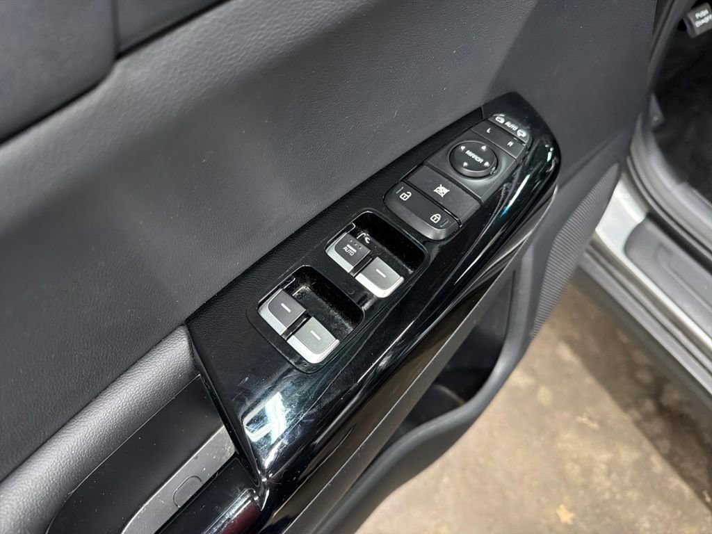 Used 2022 Kia Sportage EX image 10