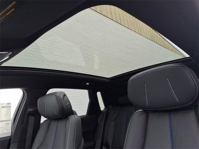 New 2026 Cadillac Lyriq Sport image 7