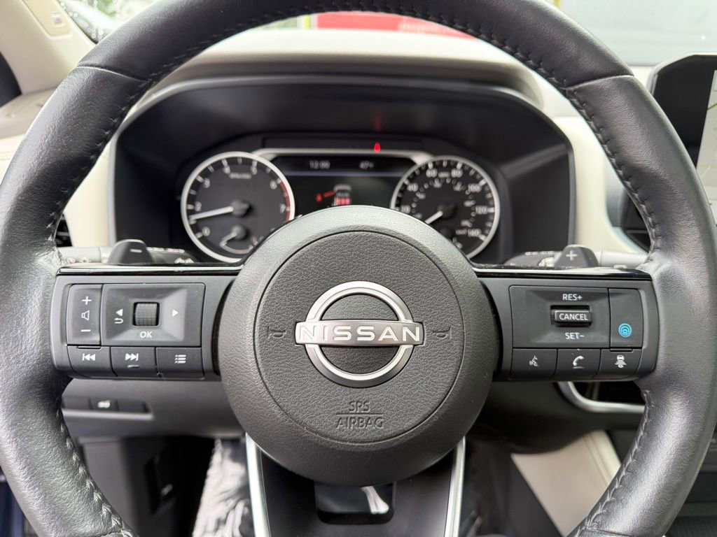 Used 2023 Nissan Rogue SL w/ SL Premium Package image 30