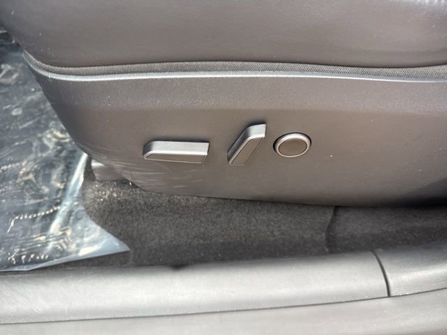 Used 2024 Tesla Model Y Long Range image 13