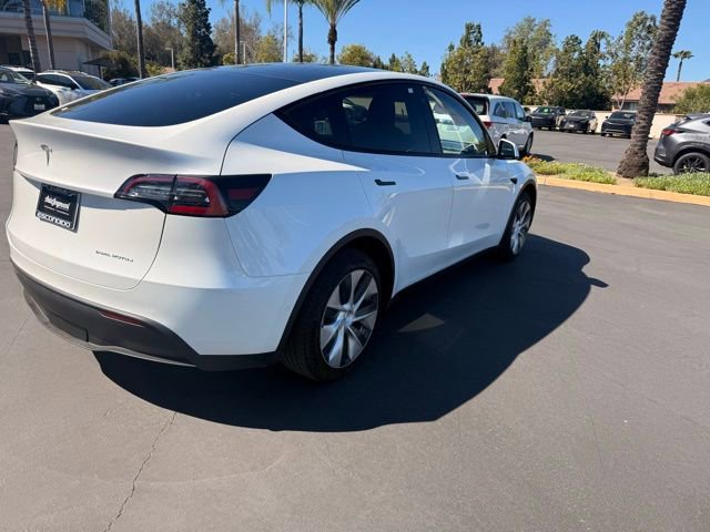 Used 2020 Tesla Model Y Long Range image 14