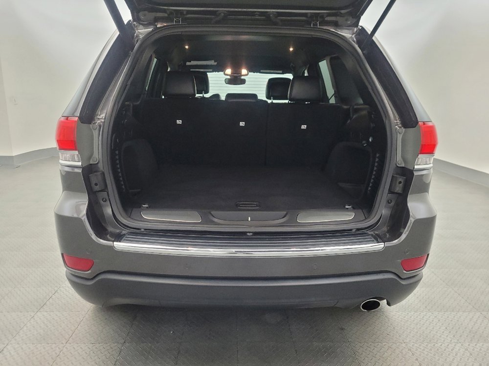Used 2019 Jeep Grand Cherokee Limited RWD image 29