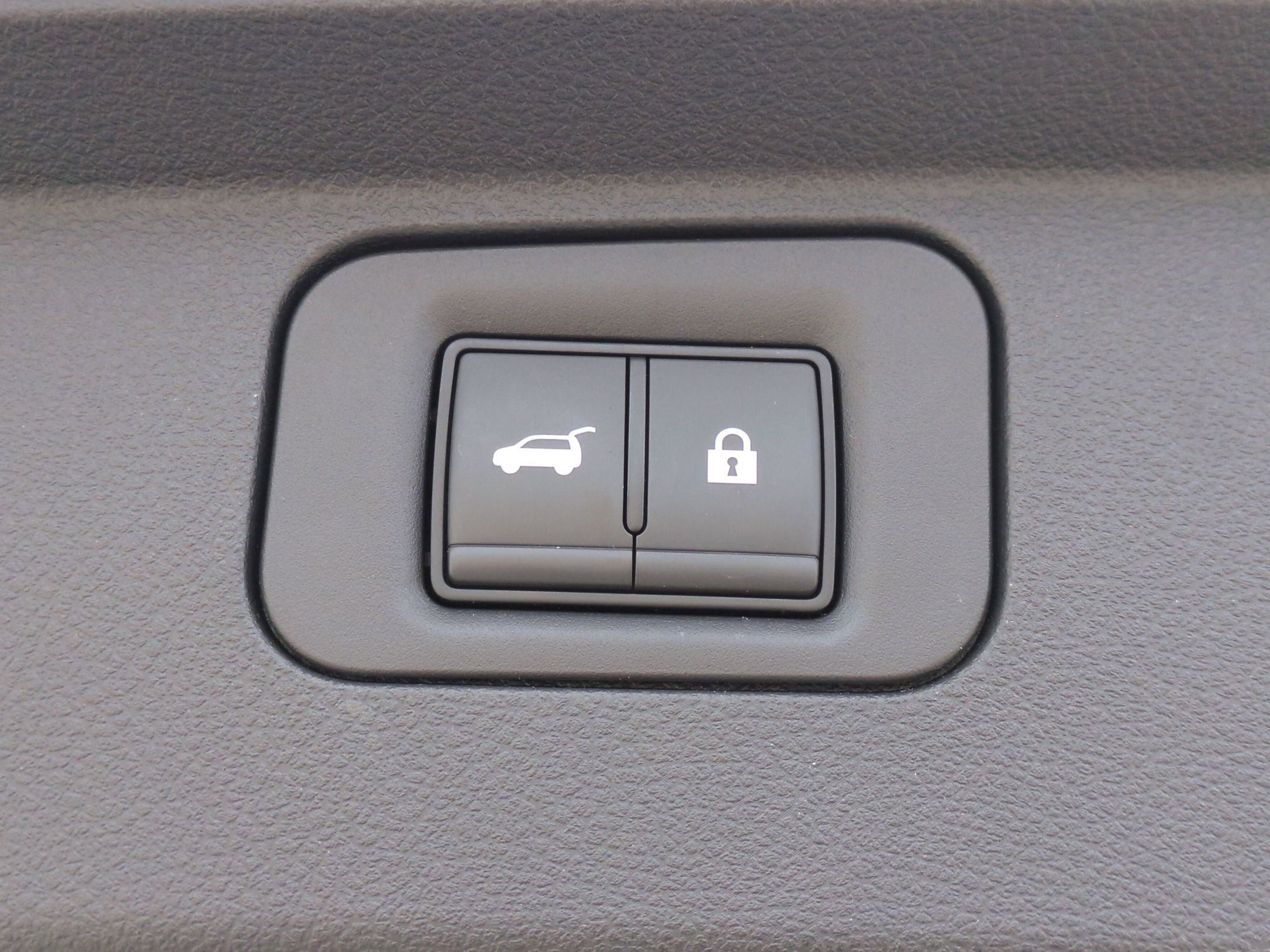 Used 2026 INFINITI QX80 Luxe image 41