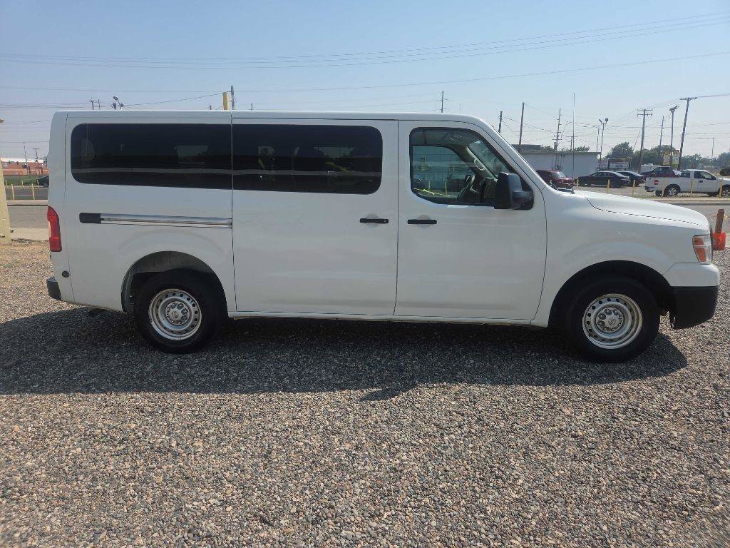 Used 2016 Nissan NV 3500 S RWD image 5