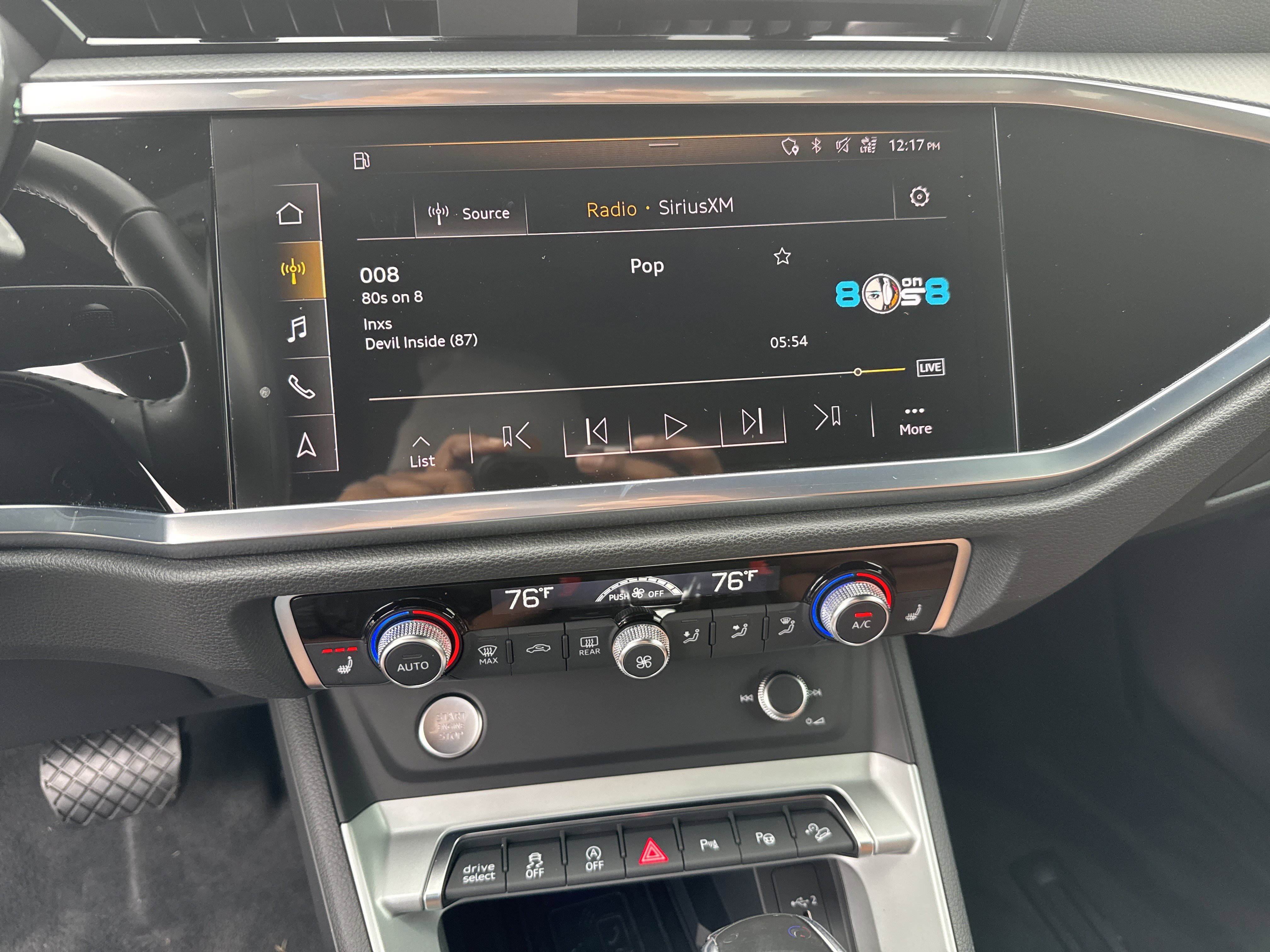 Used 2020 Audi Q3 2.0T Prestige image 34