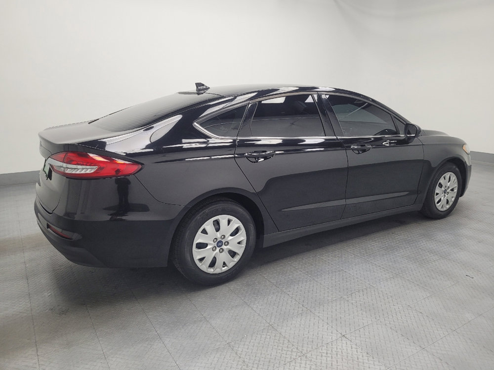 Used 2020 Ford Fusion S image 10