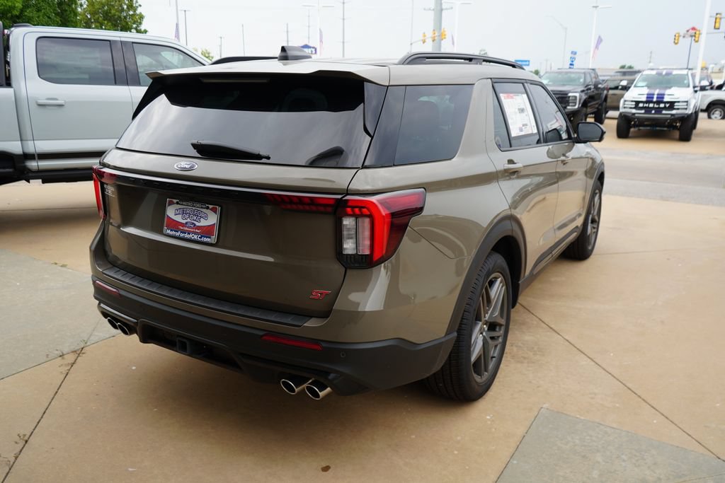 New 2026 Ford Explorer ST w/ Sun And Sound Package AWD/4WD image 10