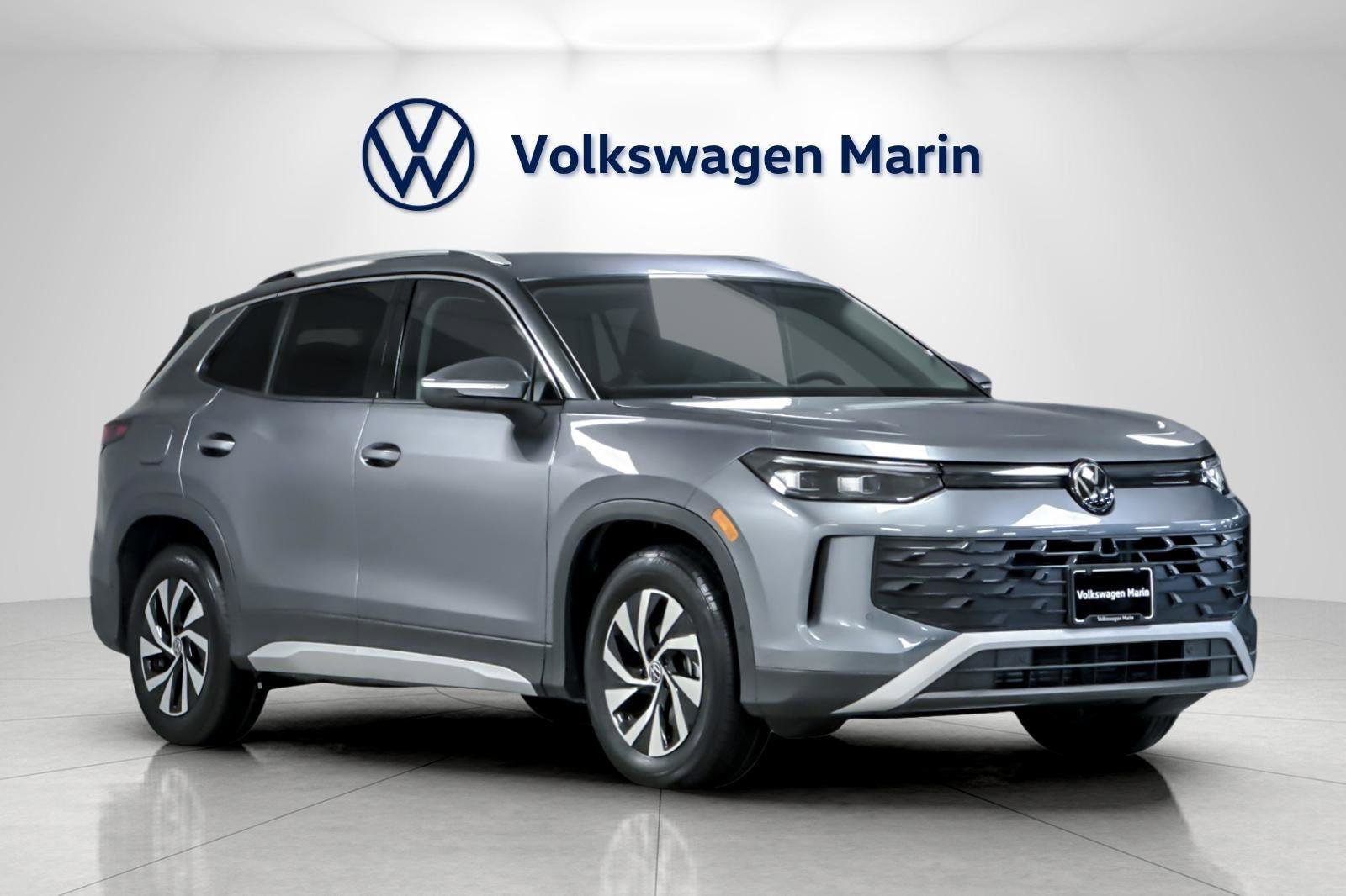 New 2026 Volkswagen Tiguan S image 7