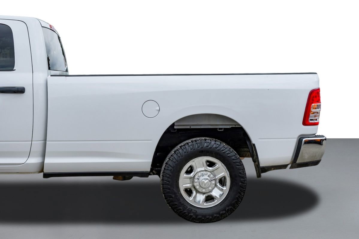 Used 2021 RAM 2500 Tradesman w/ Chrome Appearance Group AWD/4WD image 11