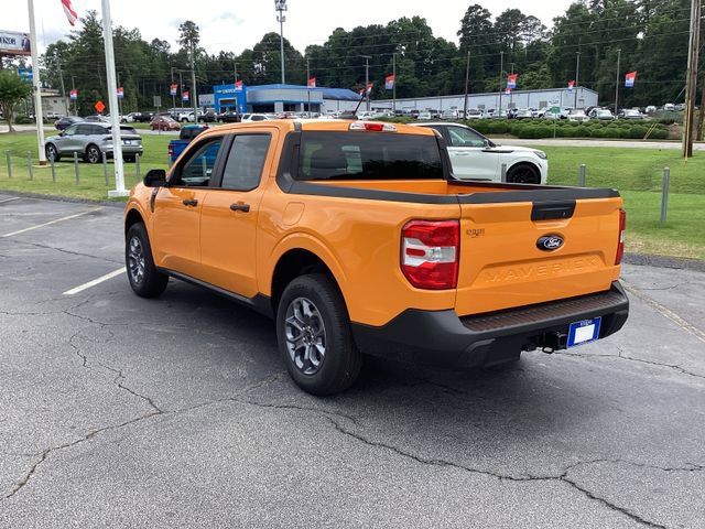 New 2026 Ford Maverick XLT w/ XLT Luxury Package FWD image 5