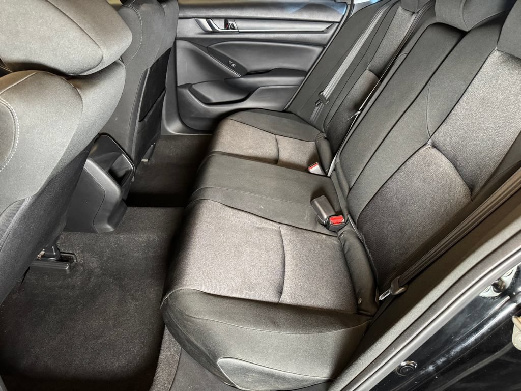 Used 2018 Honda Accord LX image 21