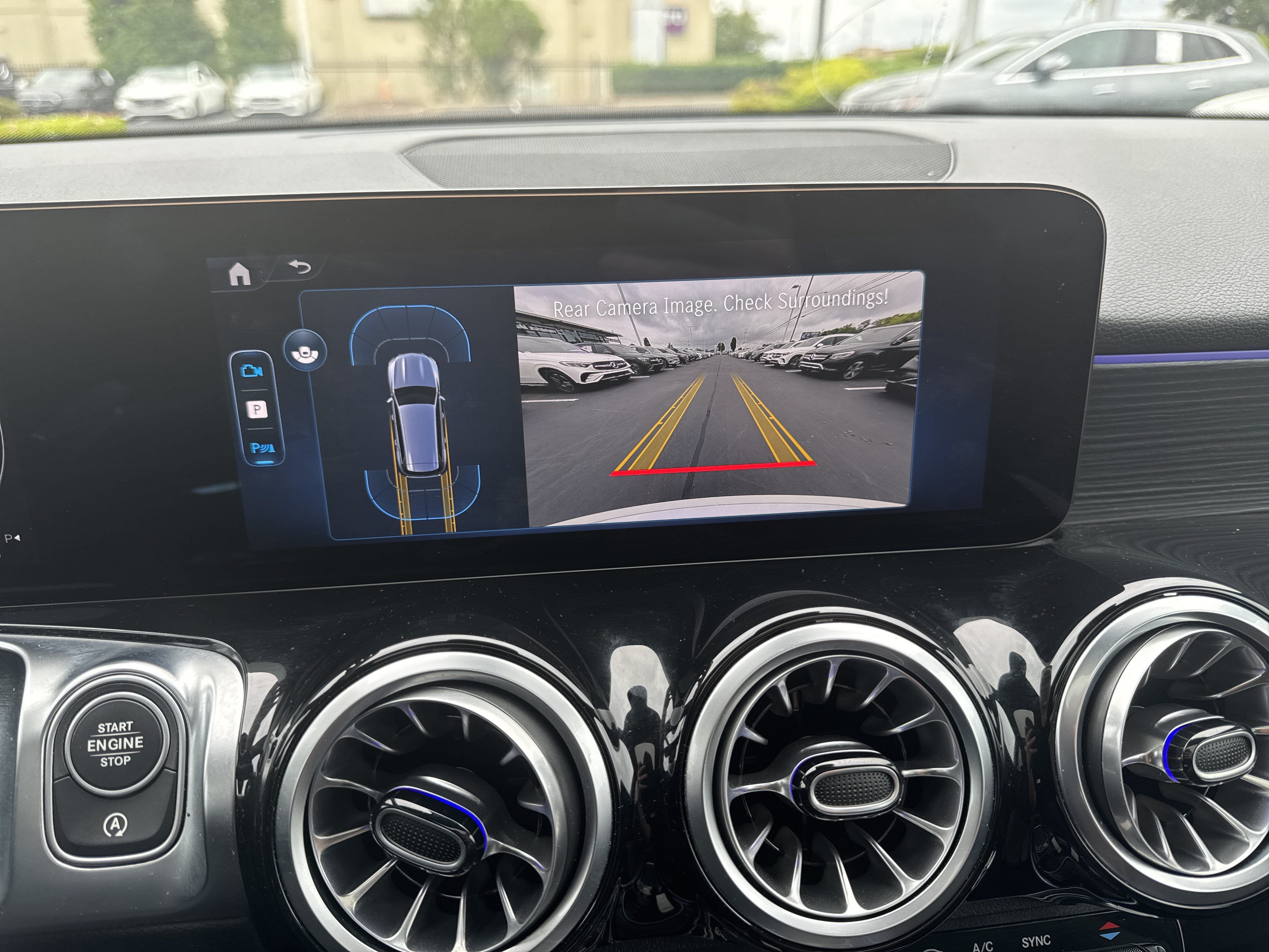Certified 2025 Mercedes-Benz GLB 250 4MATIC image 25