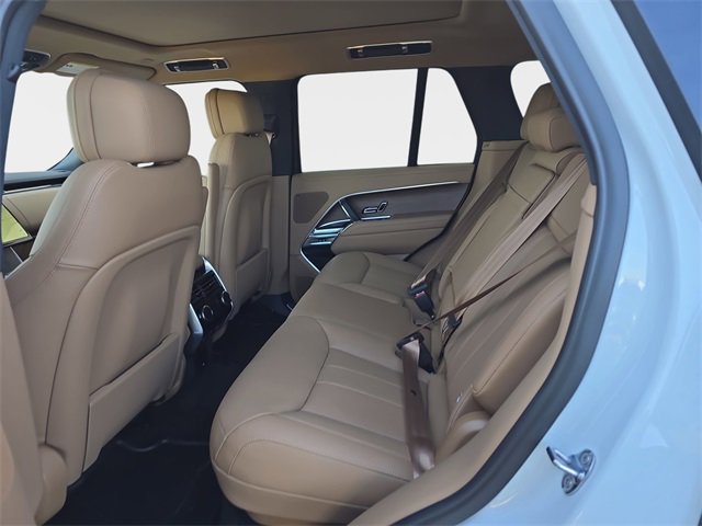 New 2026 Land Rover Range Rover SE image 10