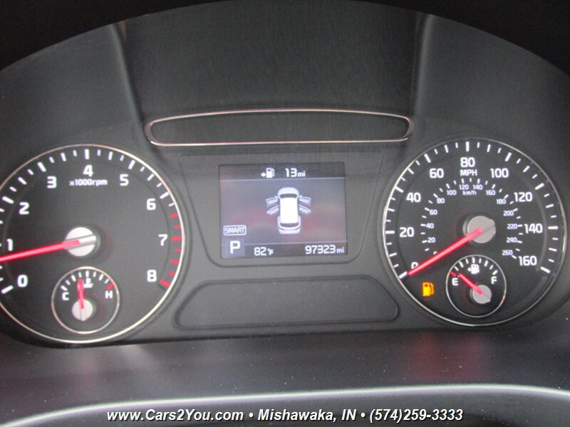 Used 2020 Kia Sorento AWD V6 image 23