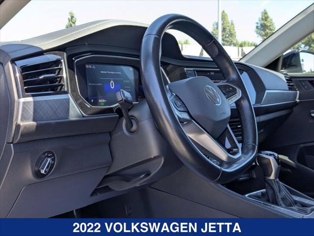 Used 2022 Volkswagen Jetta SE image 12