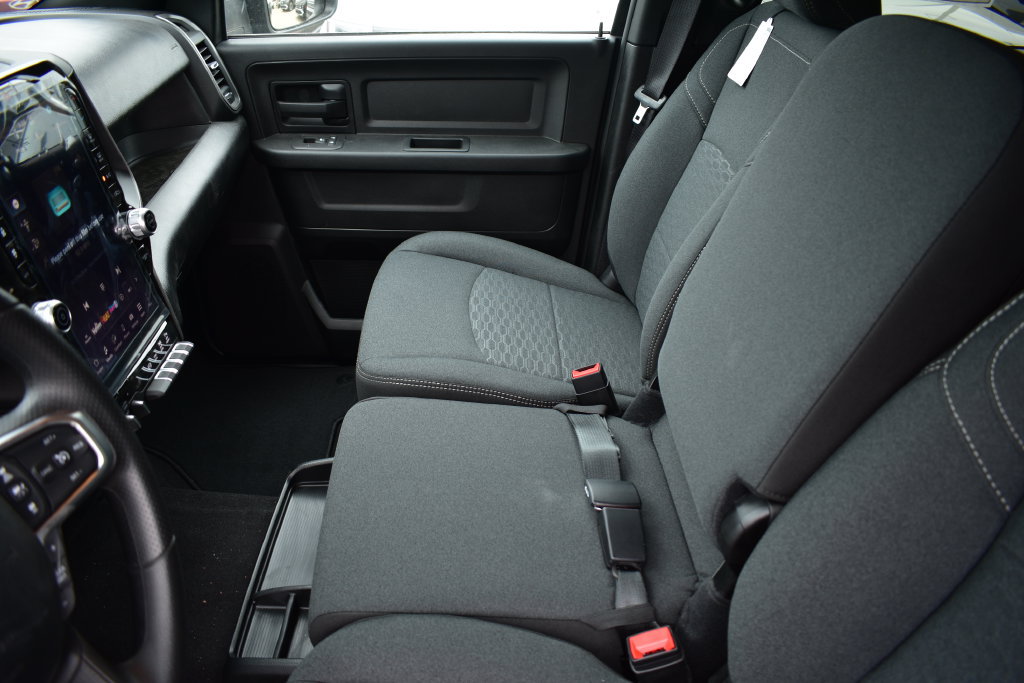 New 2026 RAM 3500 Tradesman AWD/4WD image 25