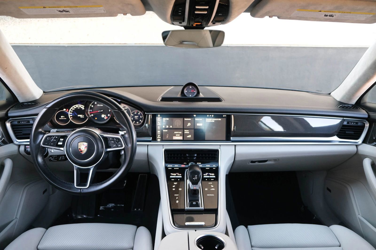 Used 2017 Porsche Panamera Turbo w/ Carbon Fiber Interior Package image 34